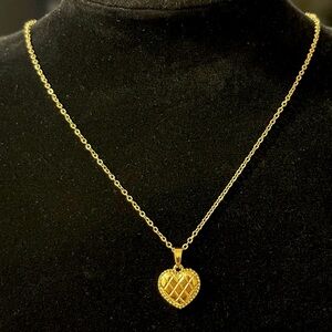 ✨2 for $30✨ Gold Plaid Puffy Heart Pendant Necklace 💛✨ (Checkered, Art Nouveau)